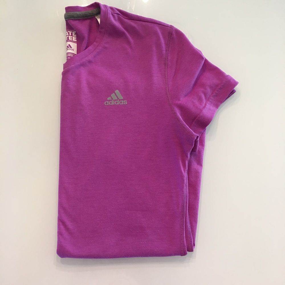 Adidas purple v neck logo tee shirt size small